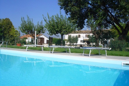 Agriturismo Abruzzo Piscina